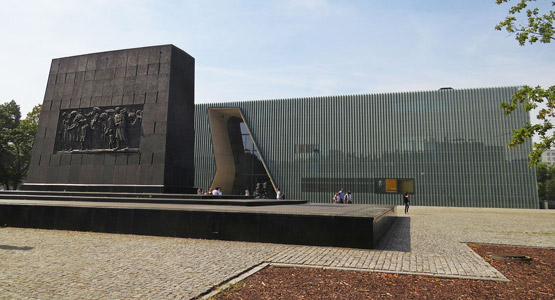 Ghettodenkmal und Museum der Geschichte der polnischen Juden 